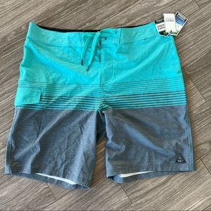 🦄3 for $10🦄 NWT Trinity Board Shorts